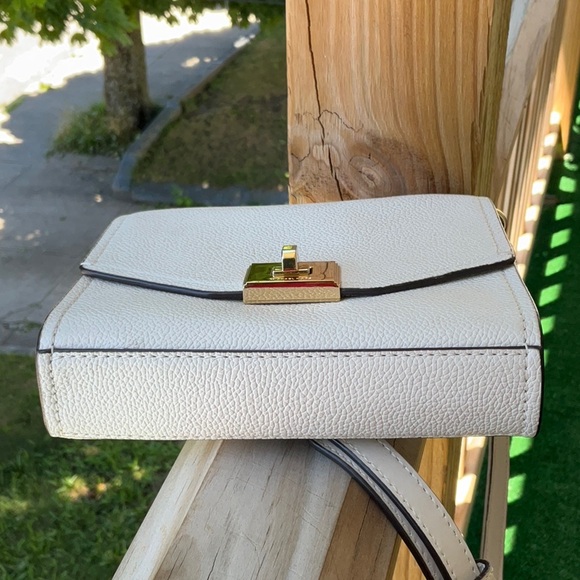 Michael Kors Small Crossbody - Picture 10 of 11
